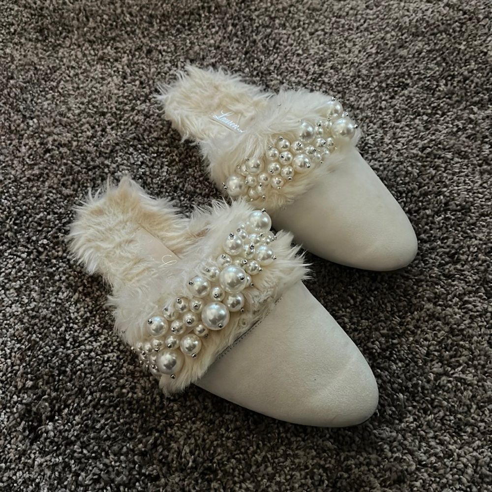Adorable Faux Fur & Pearl White Slip Ons